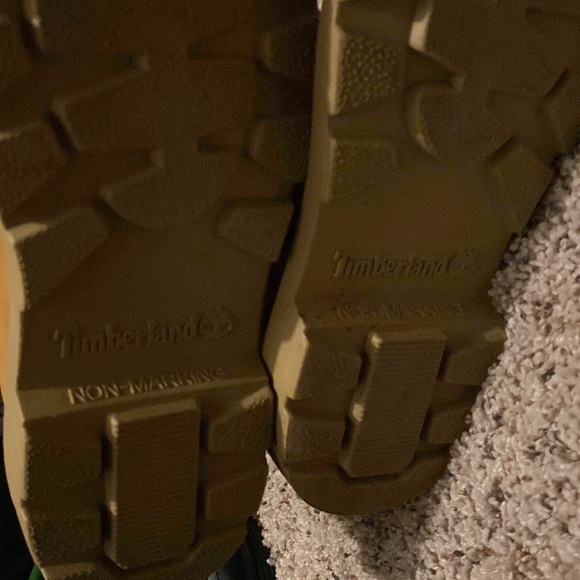 Timberland waterproof boots Size 6 boys/men - Picture 5 of 5
